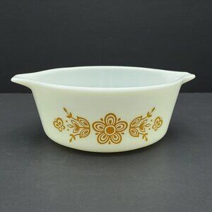 Pyrex Butterfly Gold 1.5 Pint Casserole Baking Dish Corning 472 Gold White Baker